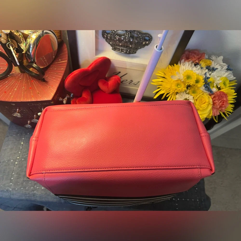 Kate Spade Tote - Blk/White/Hot Pink (Multi Color) EUC